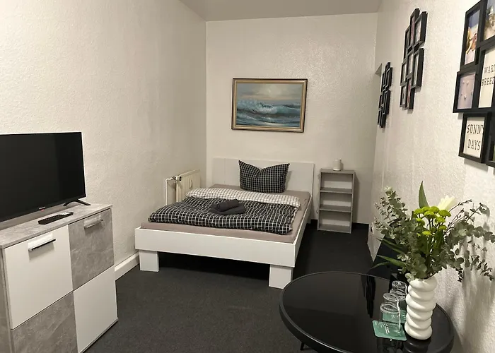 Ferienwohnung Flaming House Bitterfeld